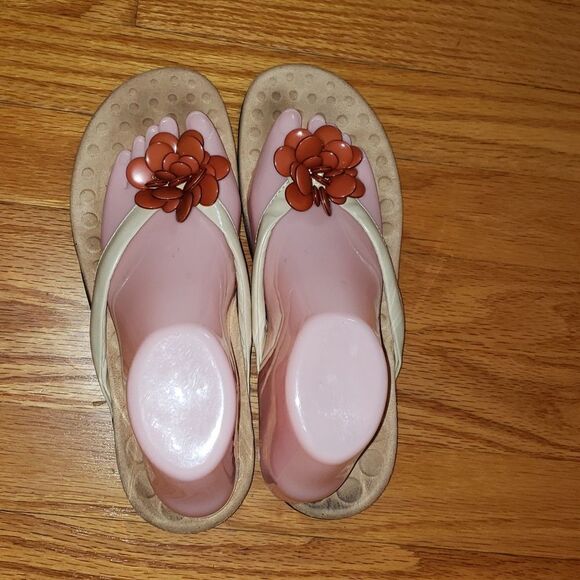 Orthoheel Sandals  - Picture 4 of 7